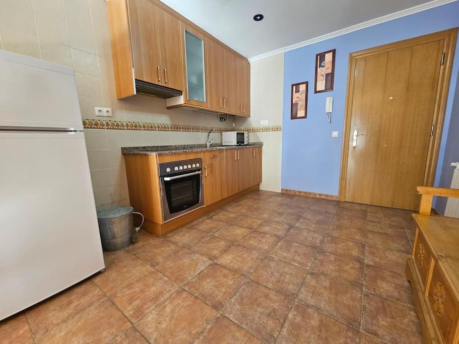 21A02 Coqueto Apartamento Con Garaje Felechosa Extérieur photo