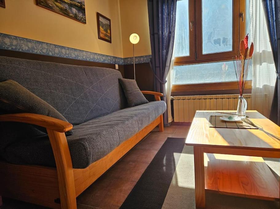 21A02 Coqueto Apartamento Con Garaje Felechosa Extérieur photo