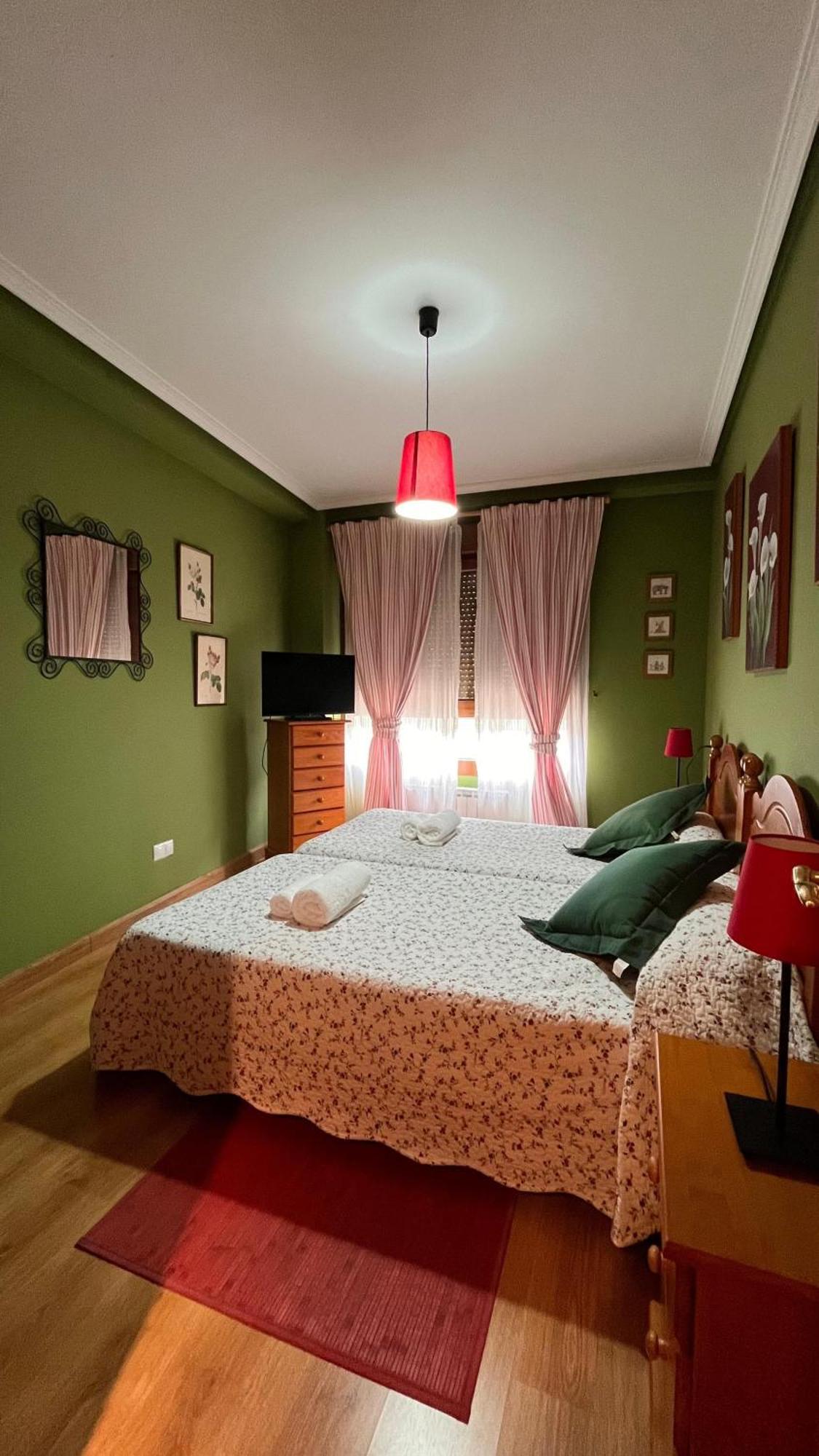 21A02 Coqueto Apartamento Con Garaje Felechosa Extérieur photo